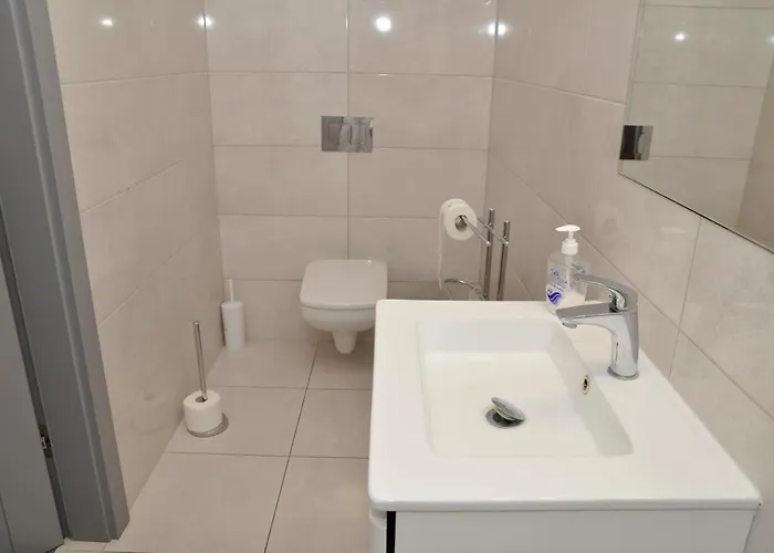 Pokoje, Apartamenty, Restauracja Marcus Bed & Breakfast Oborniki